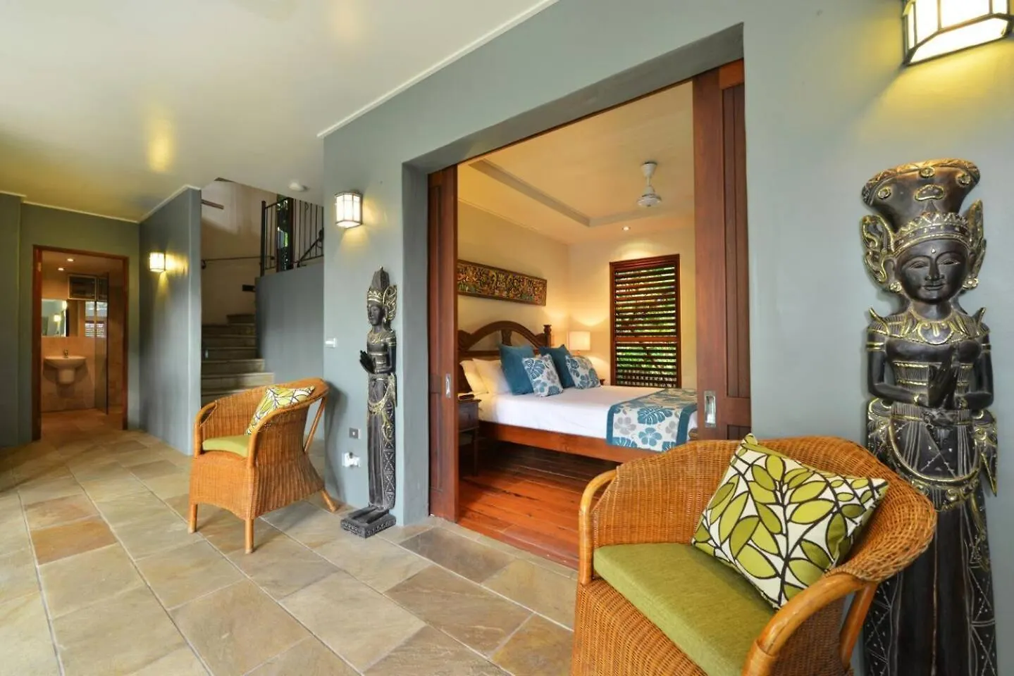 Palm Bliss Villa - A Central Balinese Pool Oasis Port Douglas 0*,